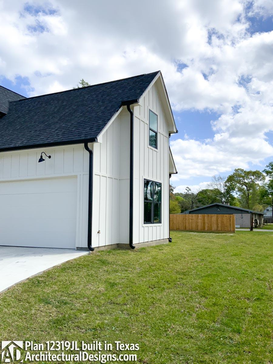 Client Photo id:  406471