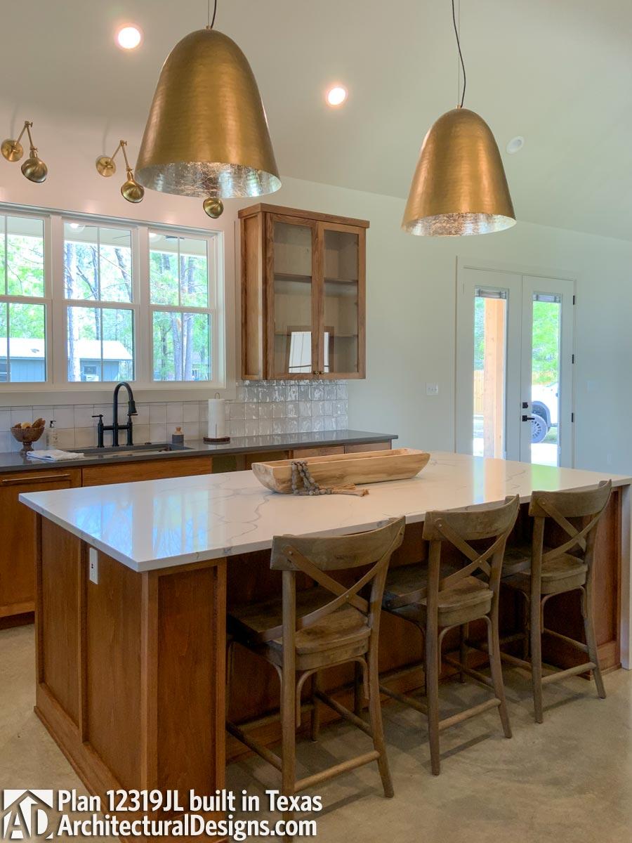 Client Photo id:  406460