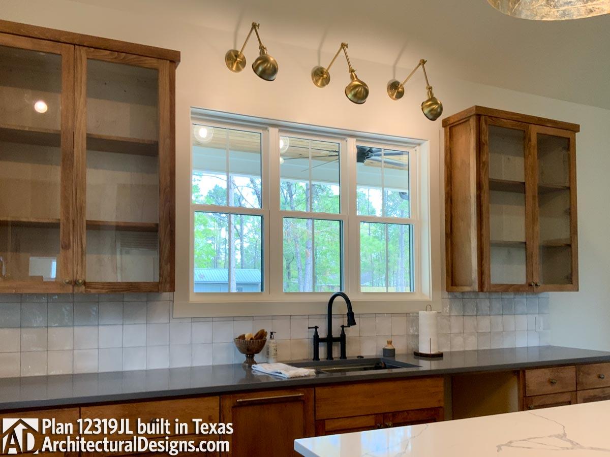 Client Photo id:  406455