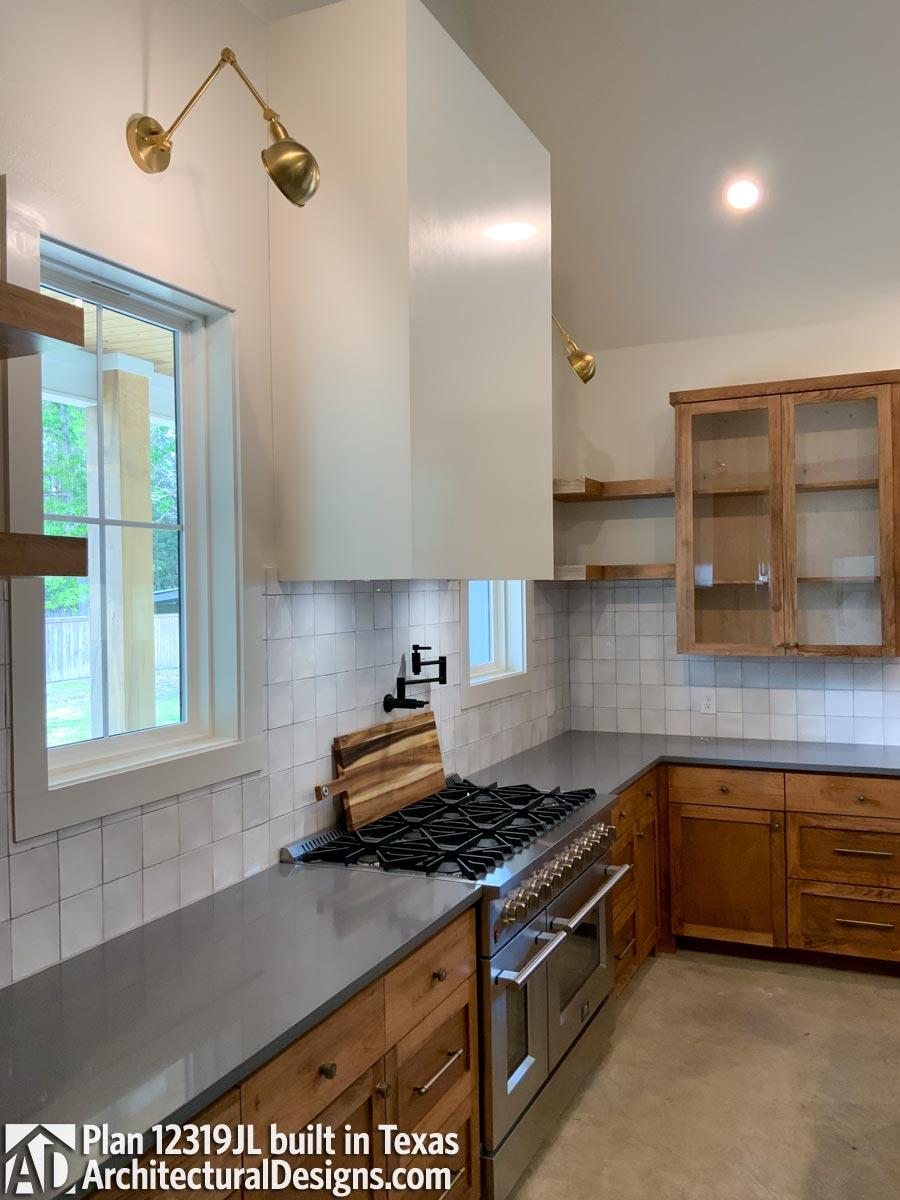 Client Photo id:  406454