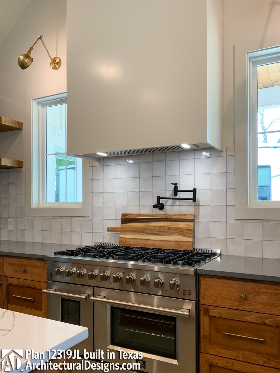 Client Photo id:  406453