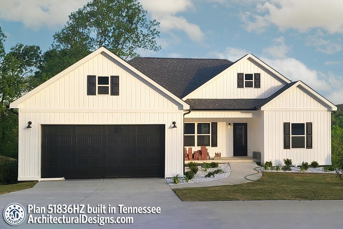 Plan 51836HZ: 3-Bed Country Craftsman House Plan with Split Bedroom Layout - 1264 Sq Ft - Image #6 - Farmhouse, New American, Southern