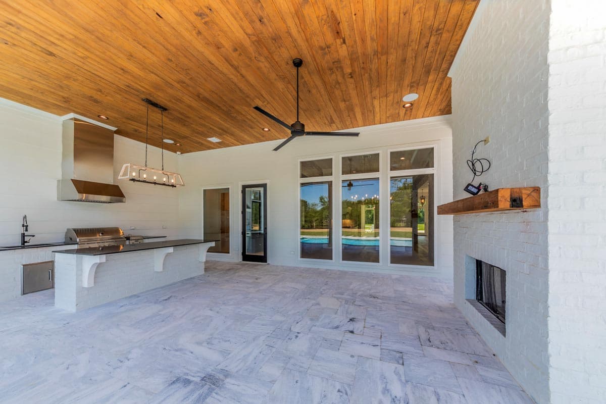 Plan 860052MCD: Luxury Southern Home Plan with Rustic Interior Elements - Image #6 - Acadian, Coastal, Coastal Contemporary, Louisiana-Style, New American, Southern, Transitional