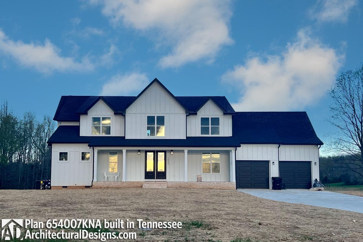 Plan 654007KNA: Exclusive Modern Farmhouse Plan with First-Floor Master - Image #4 - Country, Farmhouse, Modern Farmhouse, New American