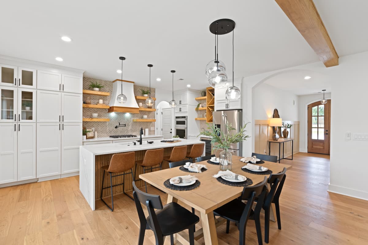 Plan 62881DJ: 5-Bed New American House Plan with In-Law Suite - Image #9 - Craftsman, Modern Farmhouse, New American