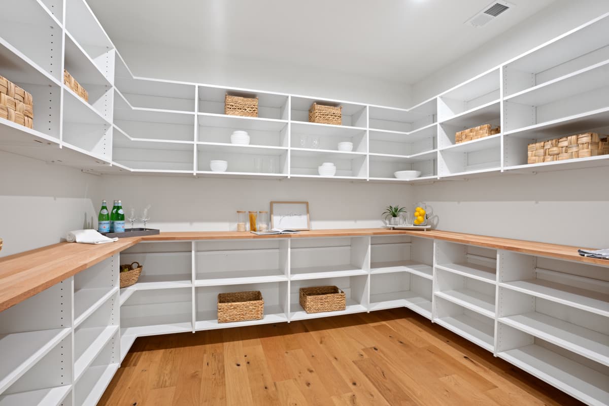 Plan 62881DJ: 5-Bed New American House Plan with In-Law Suite - Image #12 - Craftsman, Modern Farmhouse, New American