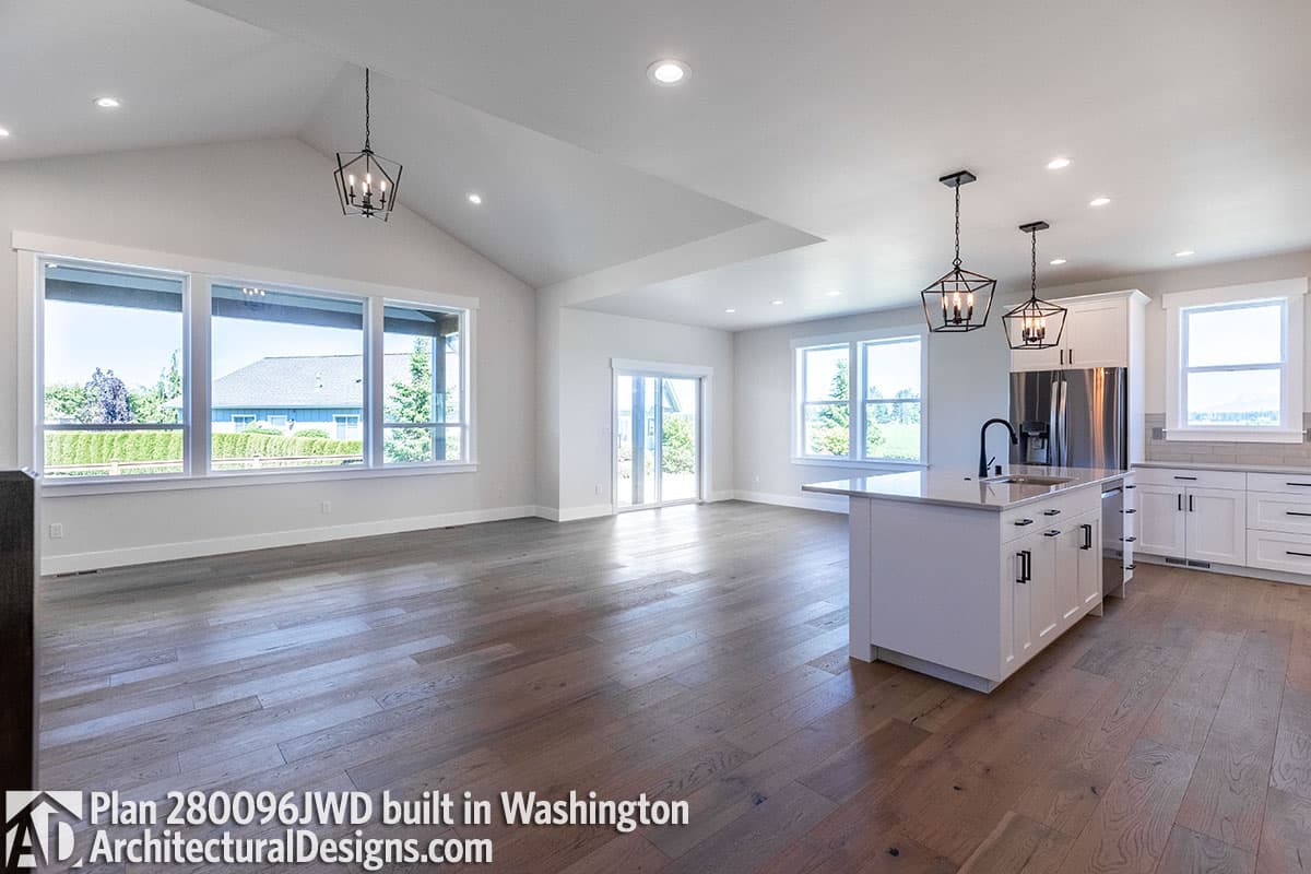 Client Photo id:  375213