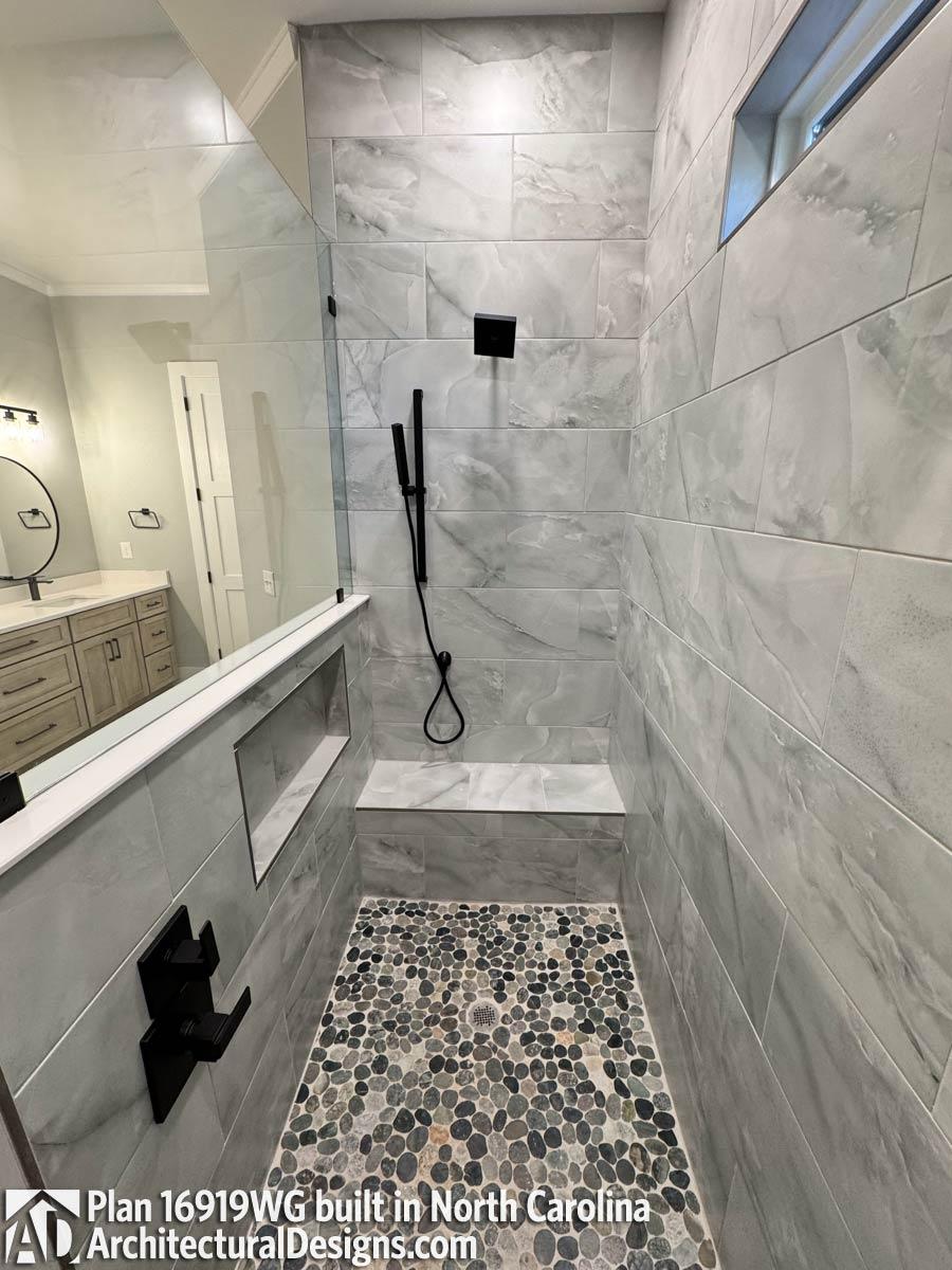 Client Photo id:  542357