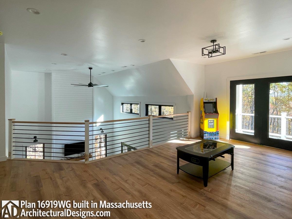 Client Photo id:  388190