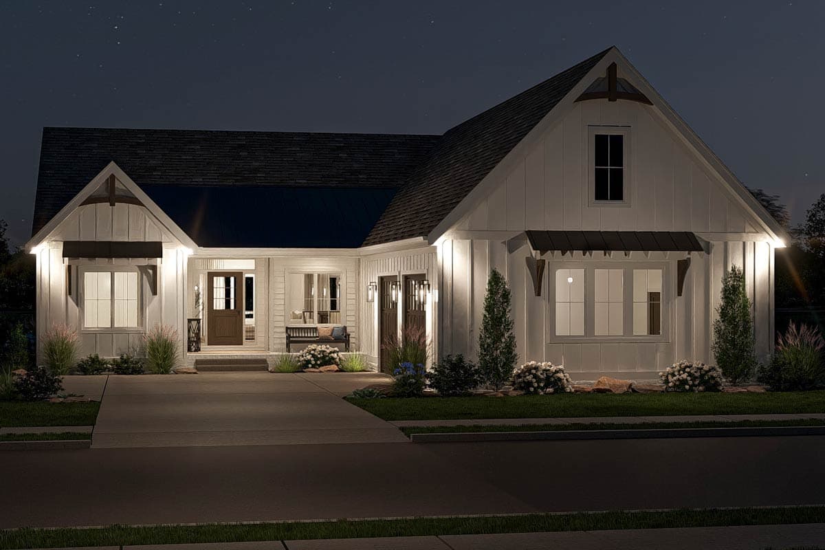 Plan 62907DJ: Modern Farmhouse Plan with Room Above a 2-Car Courtyard Garage - Image #17 - Country, Craftsman, Modern Farmhouse, New American