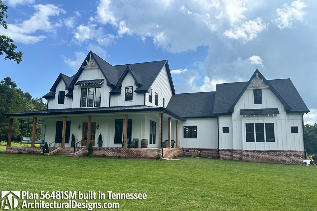 build gallery item - Modern Farmhouse Plan 56481SM Comes to Life in Tennessee