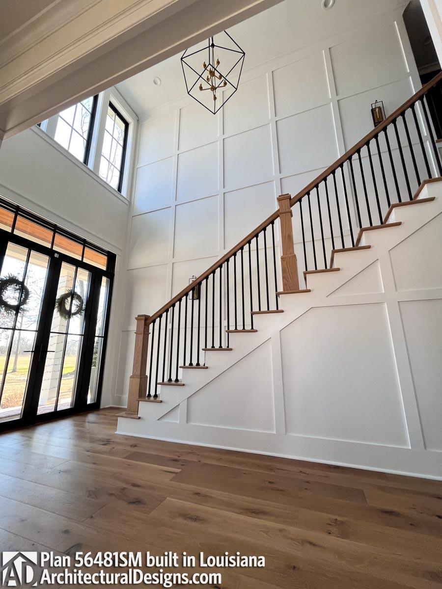 Client Photo id:  443128