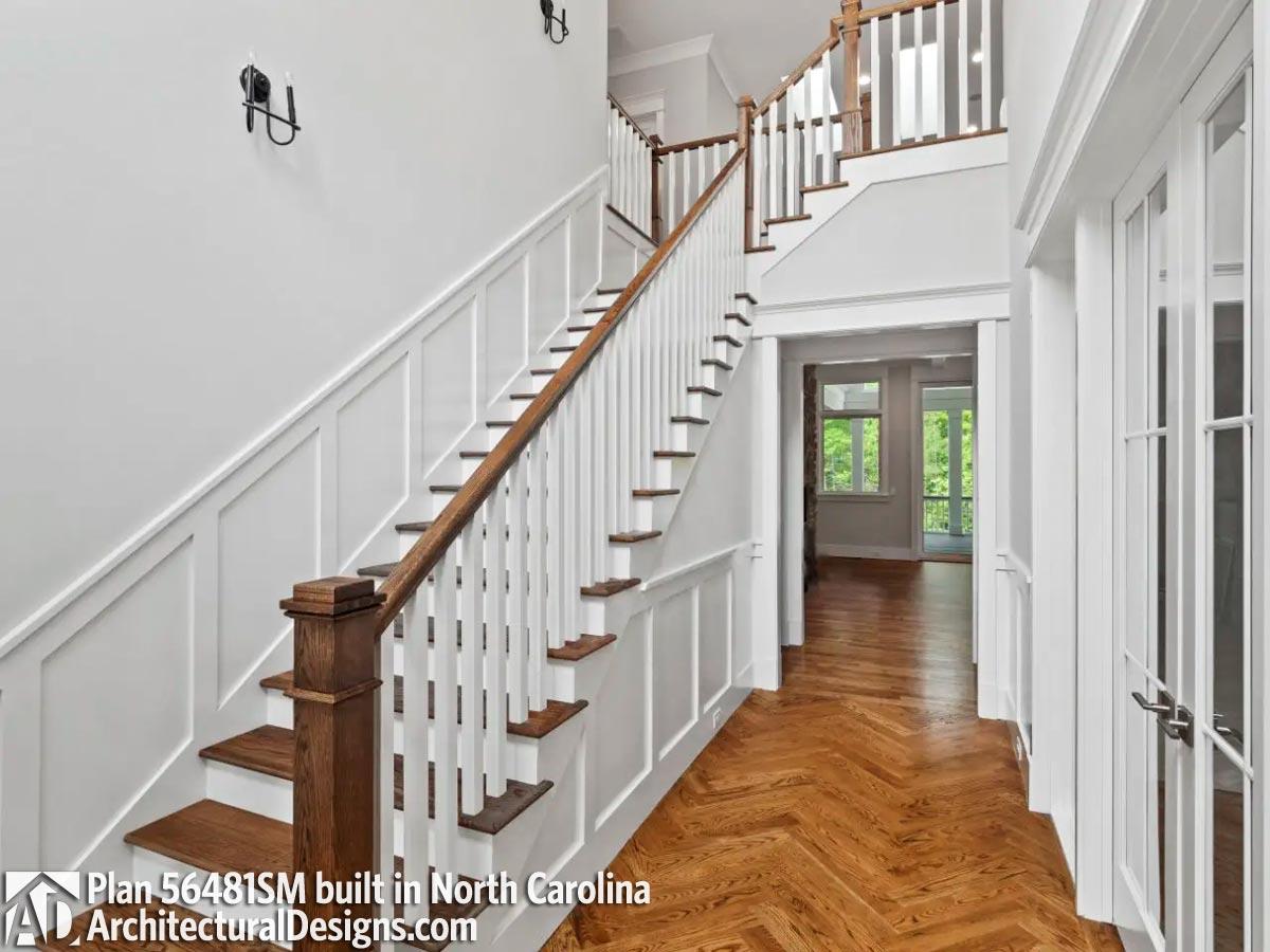 Client Photo id:  466219