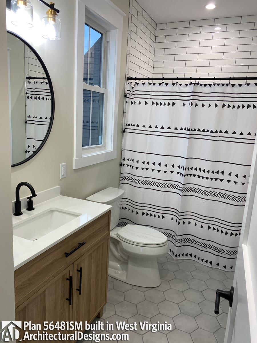 Client Photo id:  393009