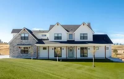 5-Bed Modern Farmhouse Plan with Laundry on Both Floors