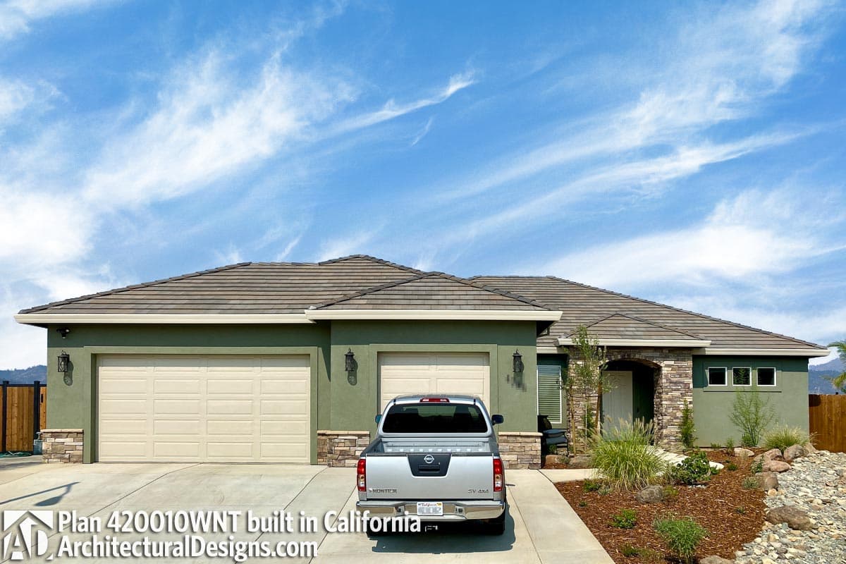 build gallery item - House Plan 420010WNT Comes to Life in California