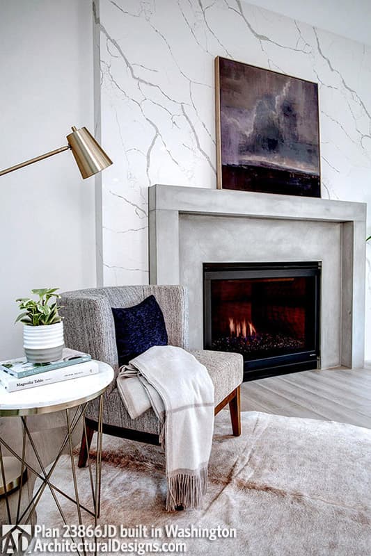 Client Photo id:  379385