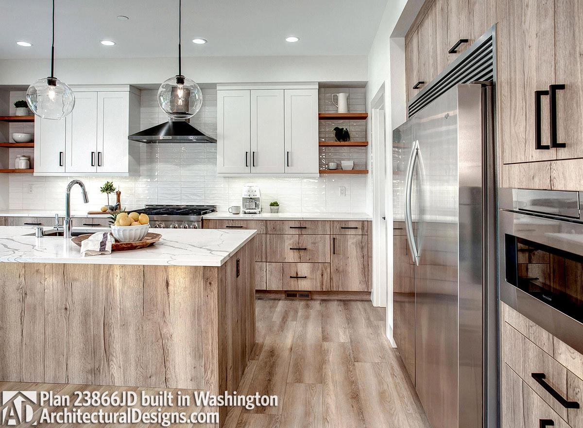 Client Photo id:  379383