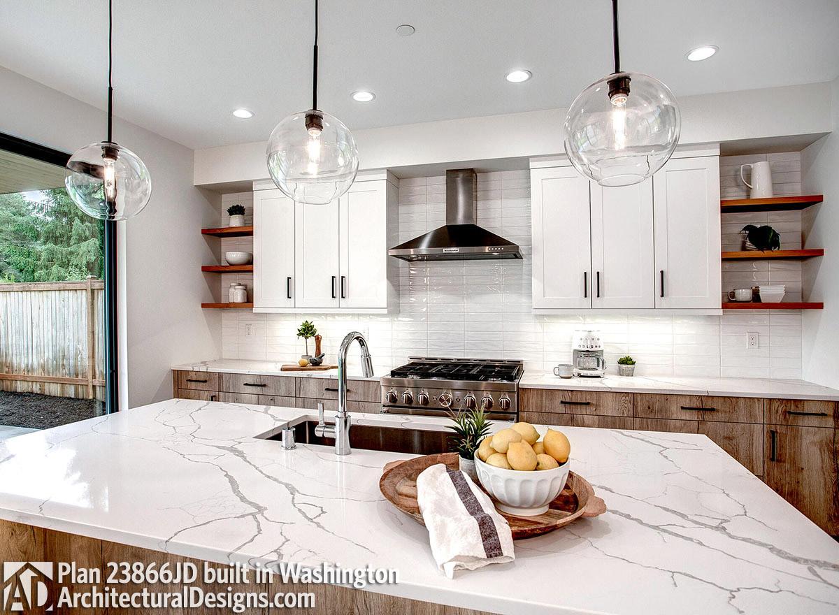 Client Photo id:  379380