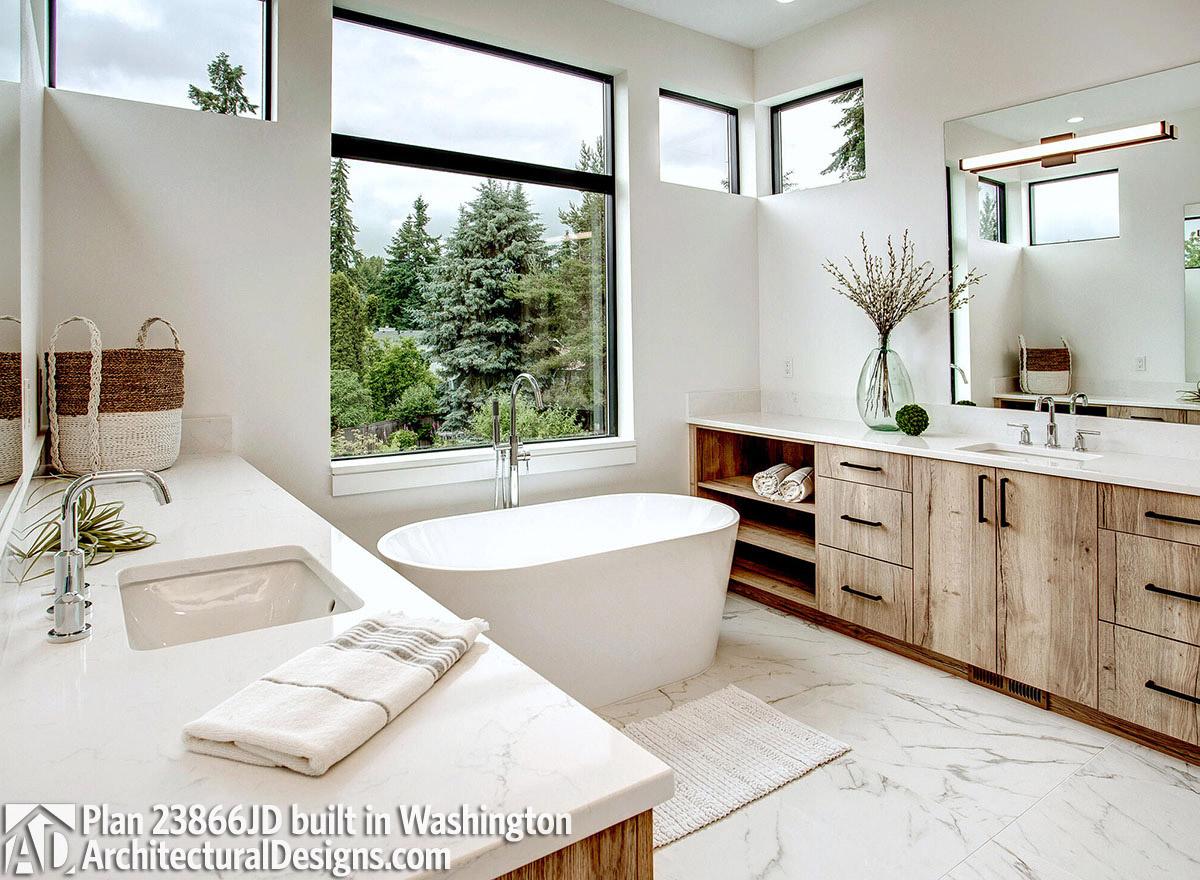 Client Photo id:  379373