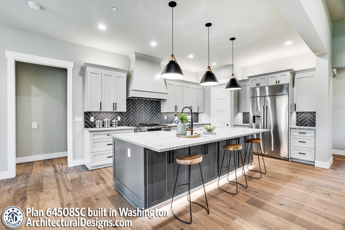 Client Photo id:  383114