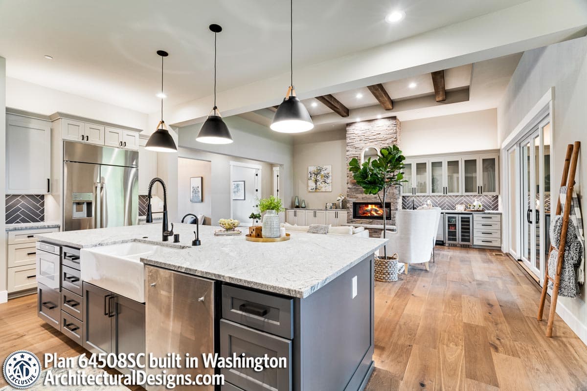 Client Photo id:  383107