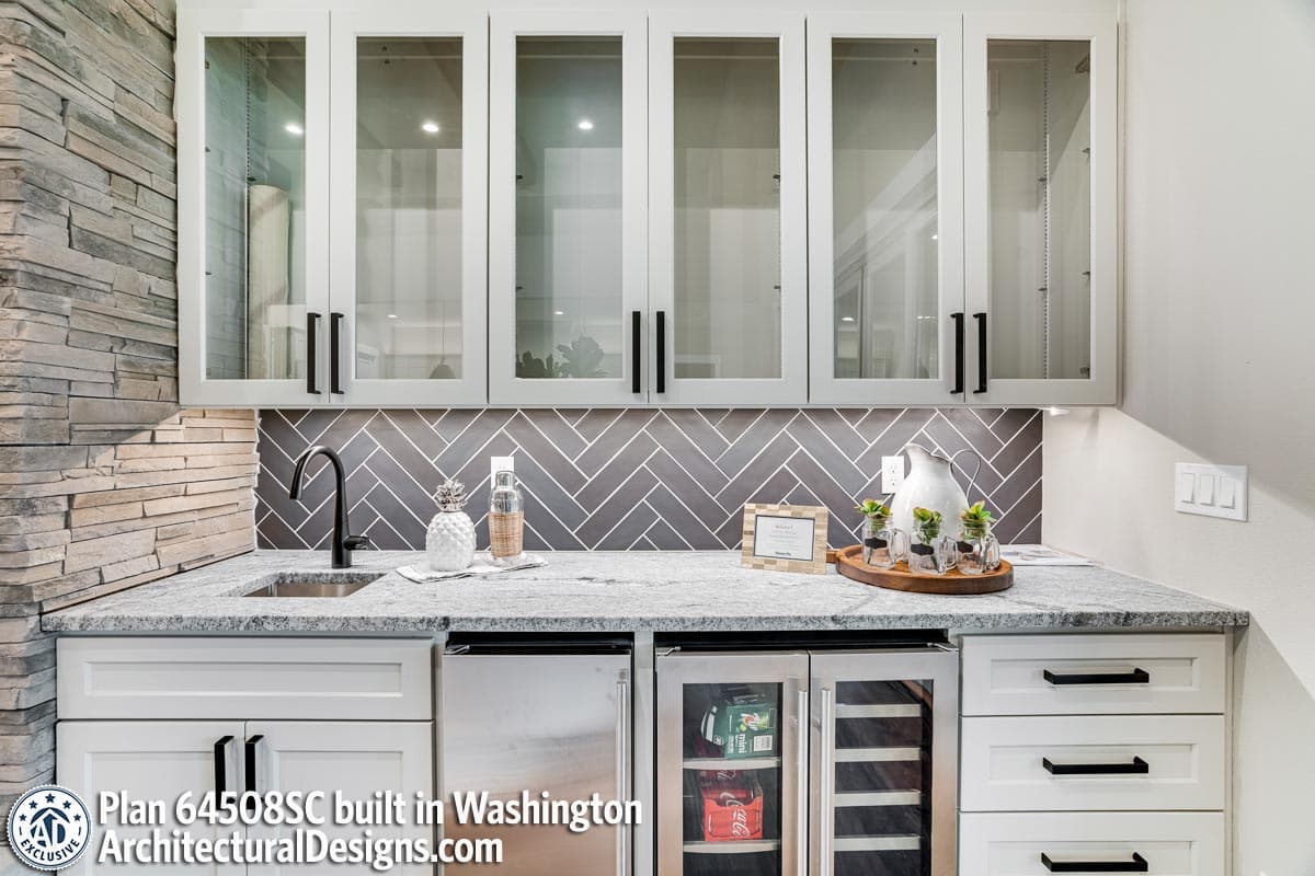 Client Photo id:  383106