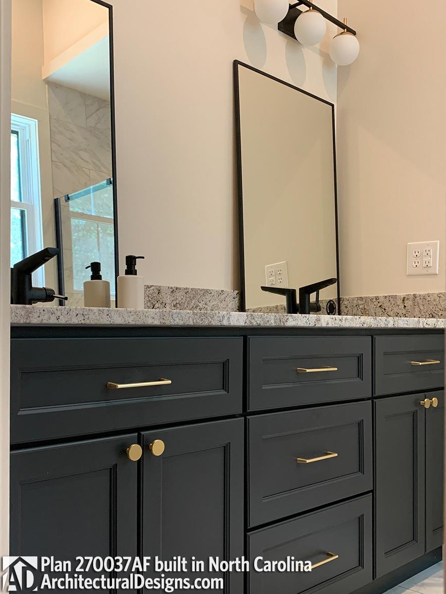 Client Photo id:  471645