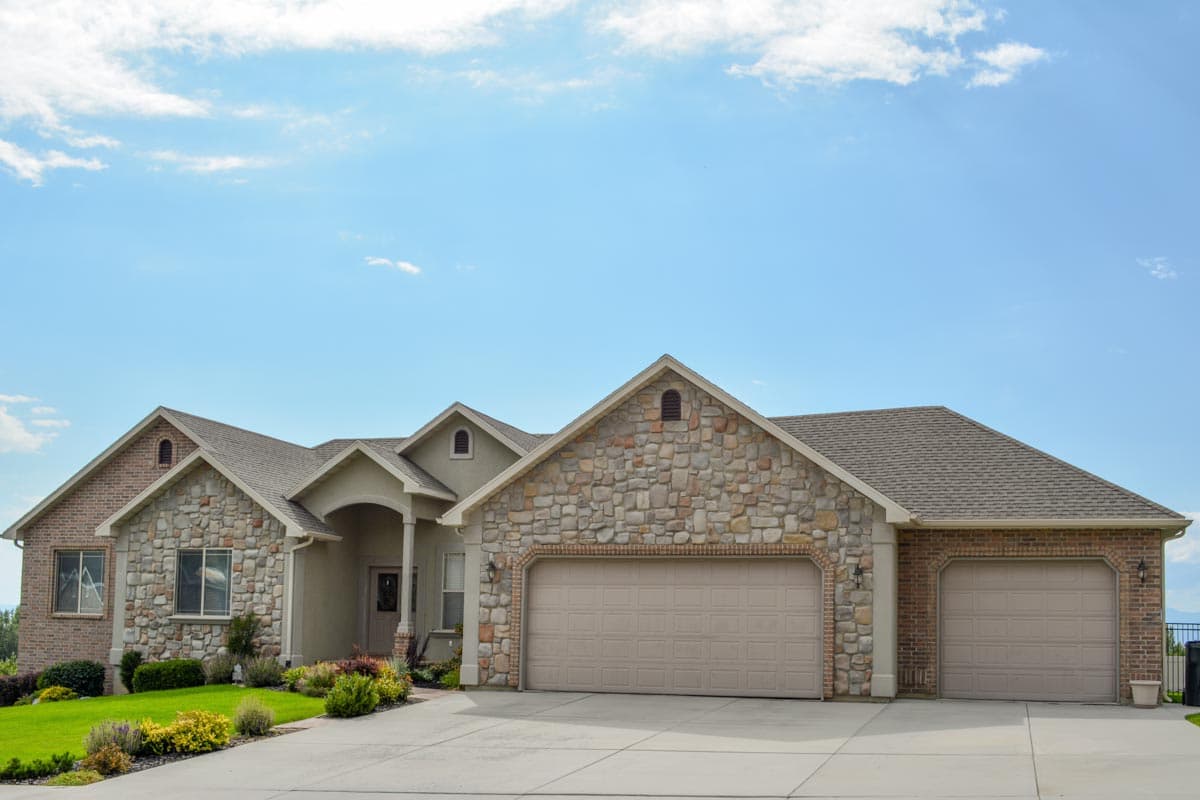 Plan 61370UT: Mountain Ranch Home Plan with Multi-generational Option to Finish Basement - Image #7 - Mountain, Ranch, Traditional