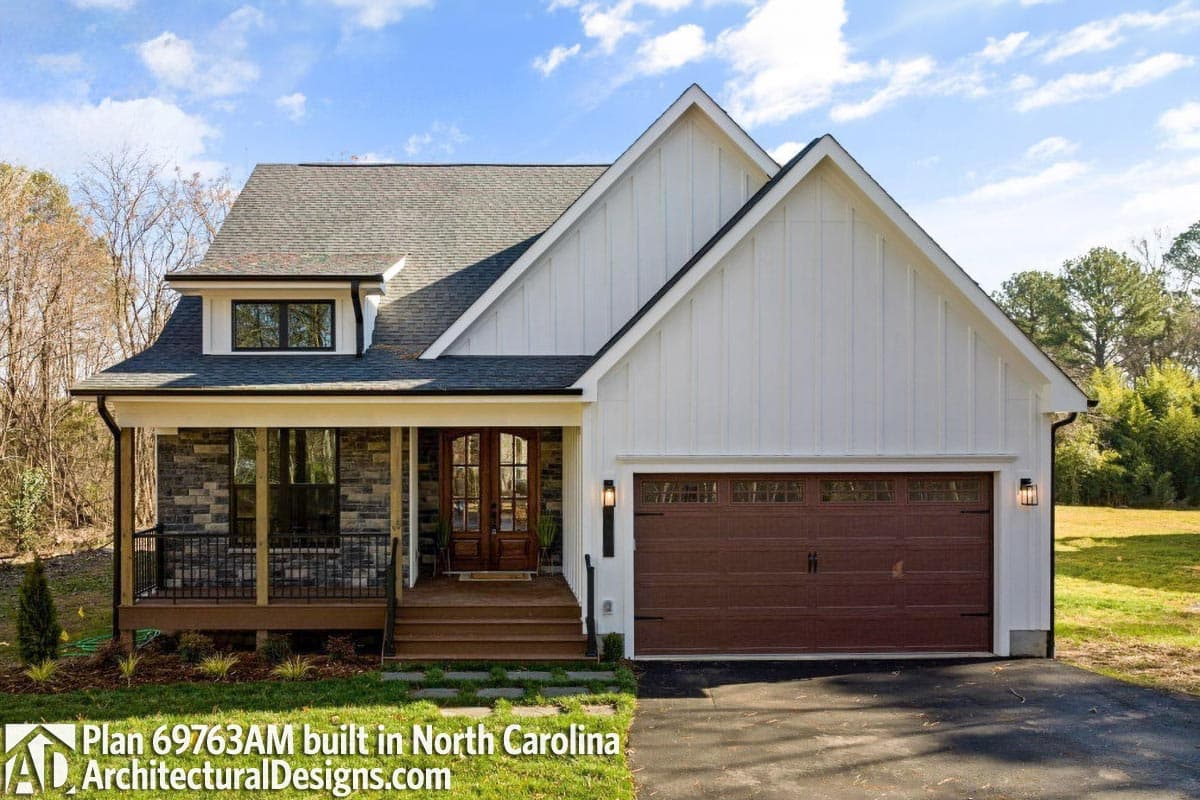 build gallery item - Modern Farmhouse Plan 69763AM Comes to Life in North Carolina