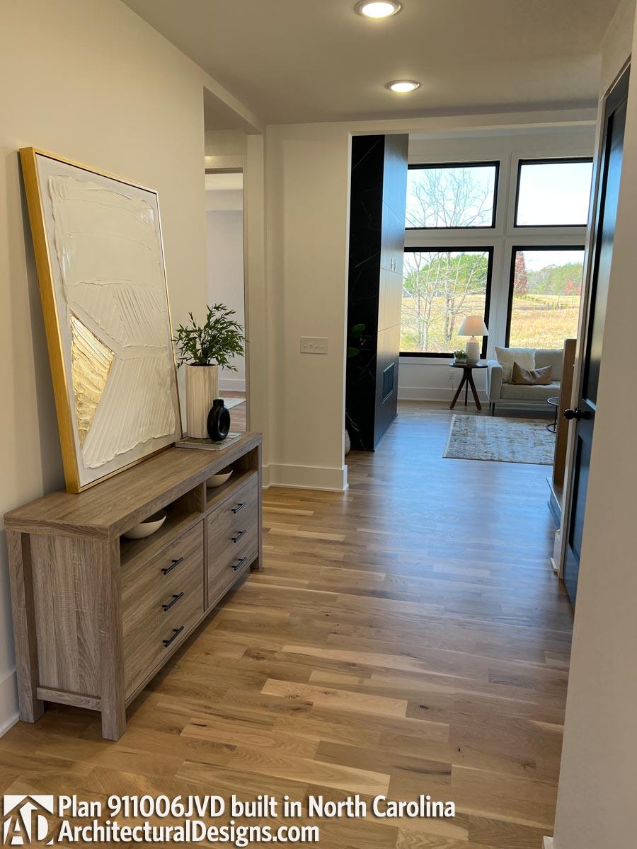 Client Photo id:  496810