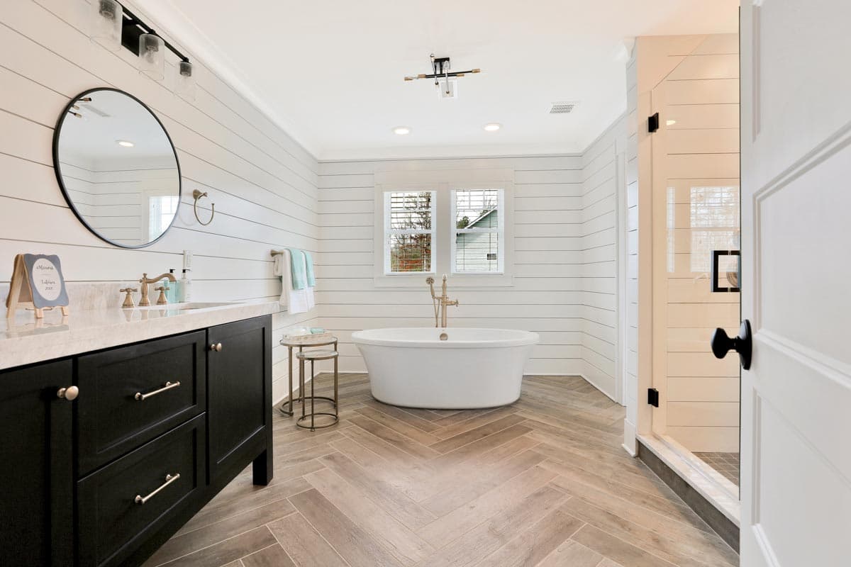 Plan 260003RVC: 4-Bed Modern Farmhouse Plan with Large Second Floor Loft - 3645 Sq Ft - Image #38 - Country, Farmhouse, Modern Farmhouse, New American, Traditional