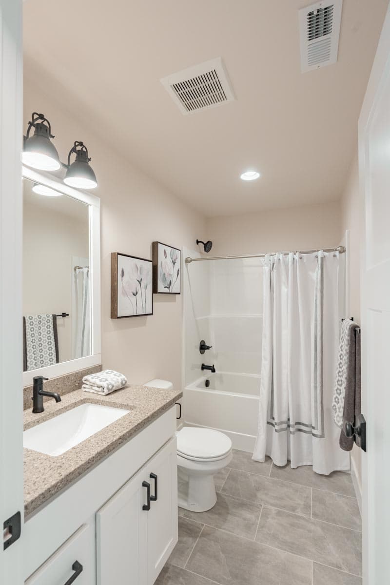 Plan 280124JWD: One-and-a-half-story Craftsman House Plan with Split Bedrooms and Vaulted Great Room - Image #8 - New American