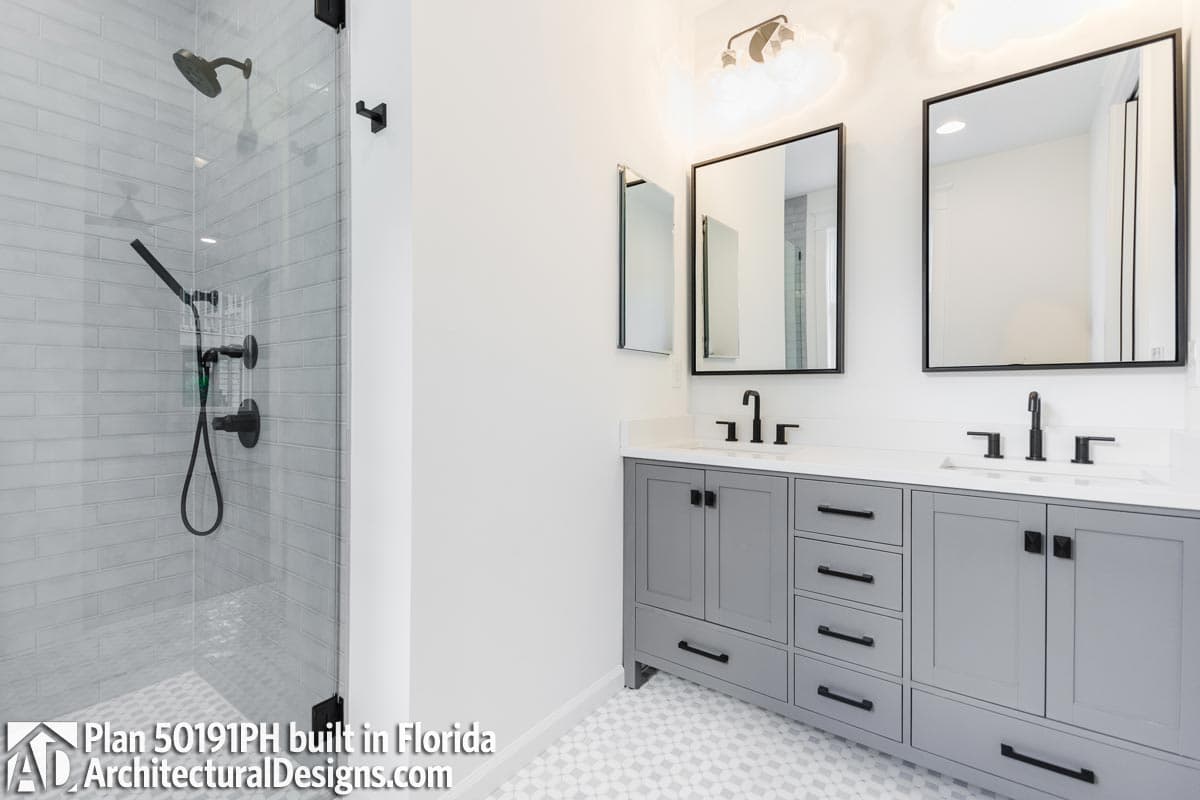 Client Photo id:  398646