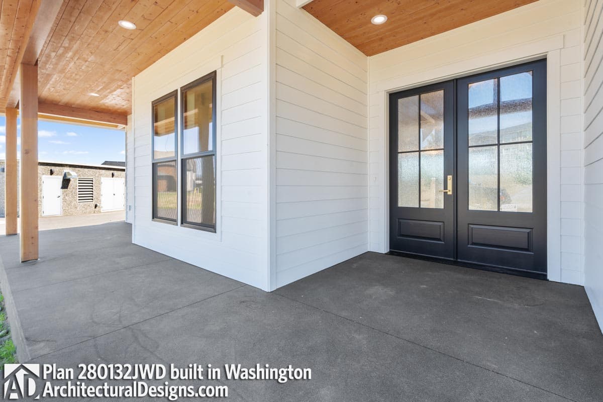 Client Photo id:  419114