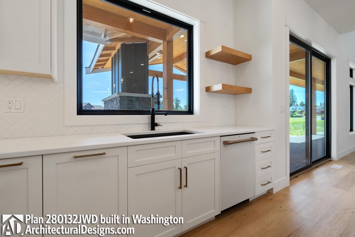 Client Photo id:  419106