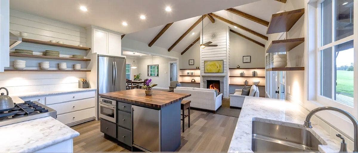 Plan 28944JJ: 3-Bed Country Ranch Plan with Split Bedrooms and 3-Car Garage - Image #4 - Country, Farmhouse, Ranch, Rustic, Traditional