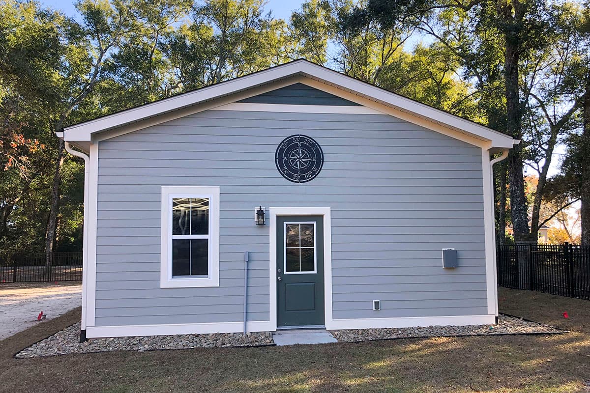 Plan 61224UT: 2-Car Extra-deep Garage with Oversized Door - Image #8 - Traditional