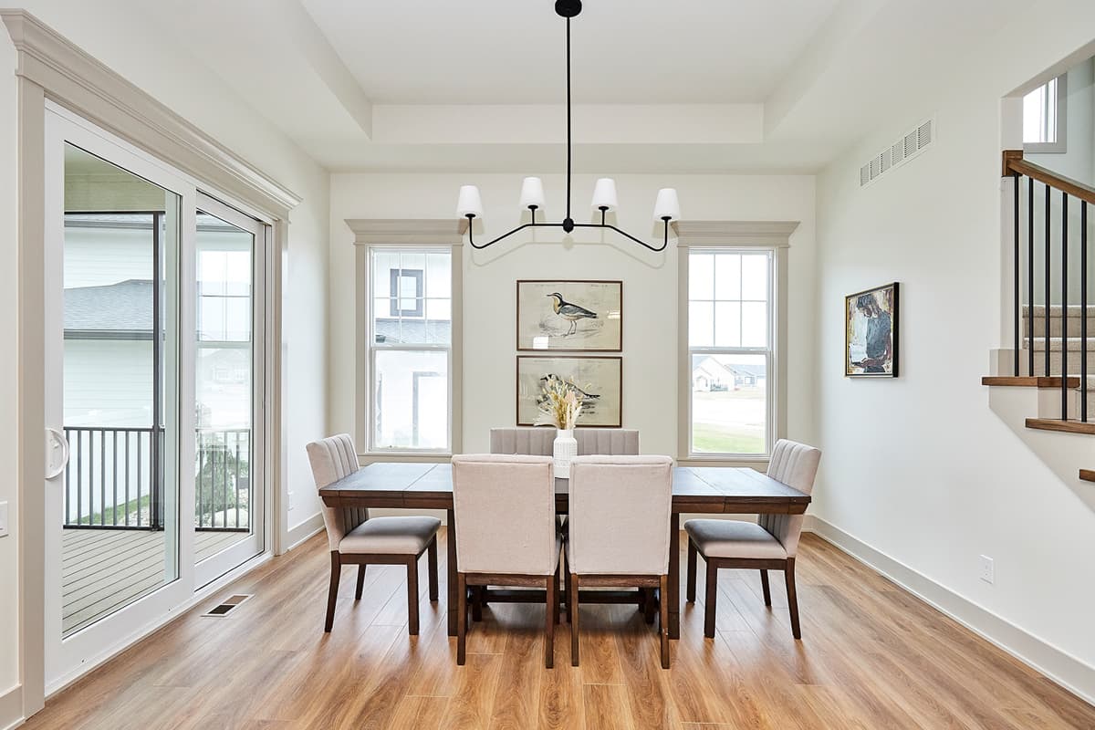 Plan 710393BTZ: 4-Bed Transitional House Plan with Large Family Room with Coffered Ceiling - Image #5 - Country, Craftsman, New American, Transitional