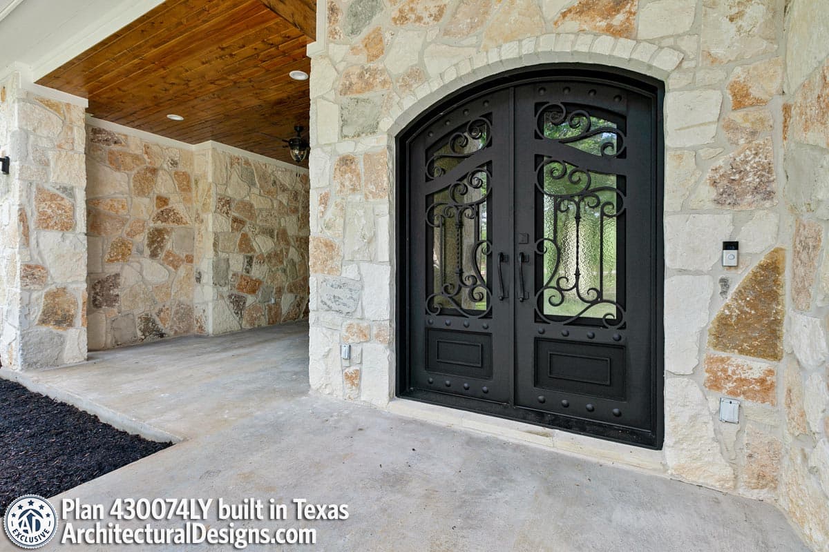 Client Photo id:  419254