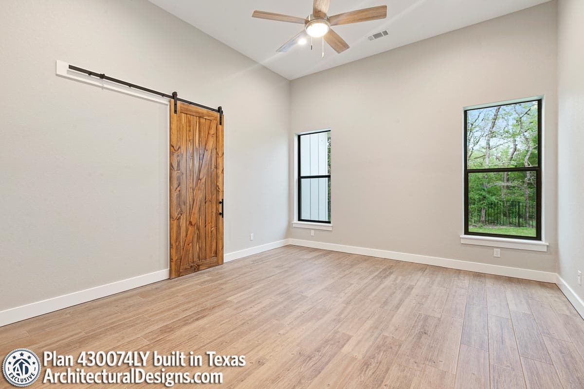 Client Photo id:  419252