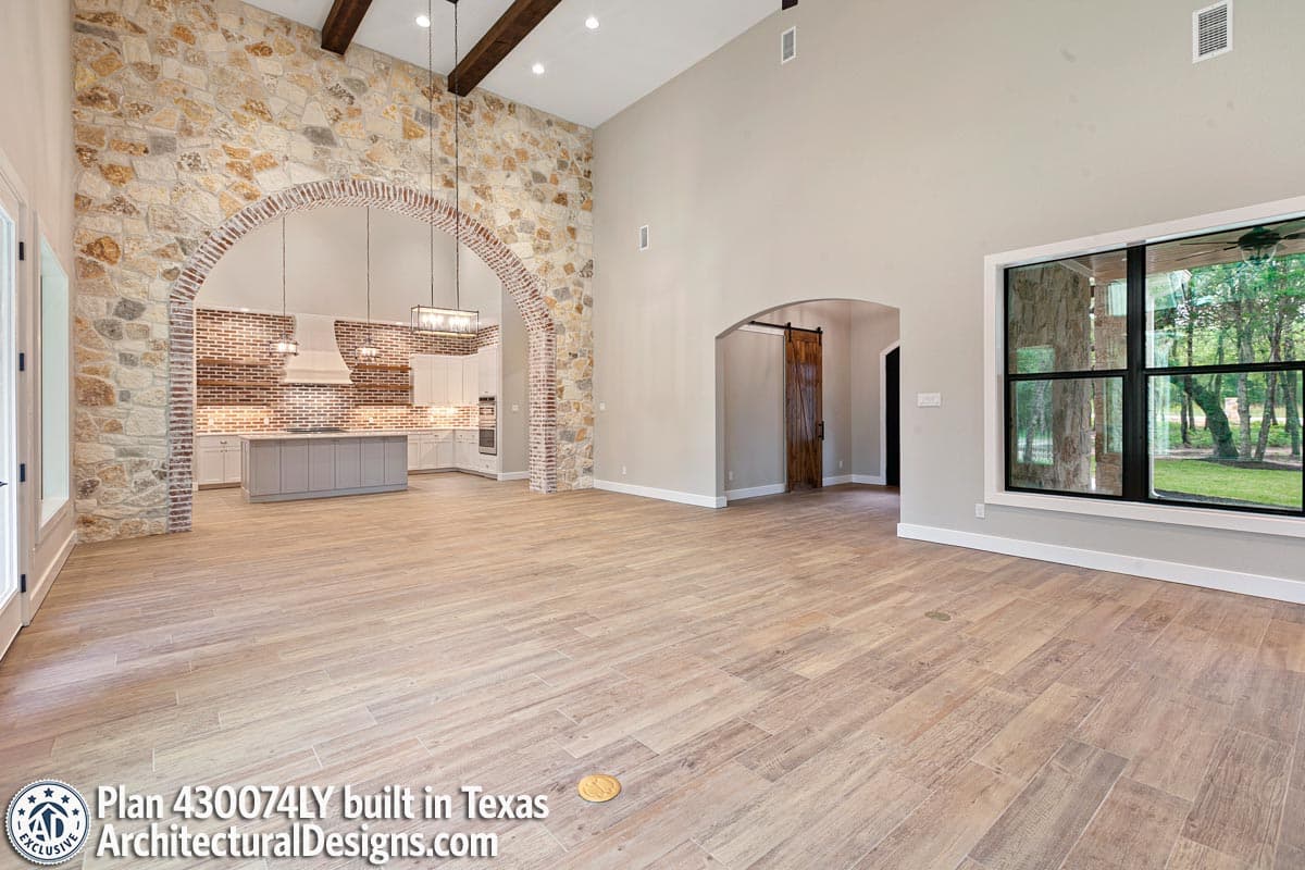 Client Photo id:  419246