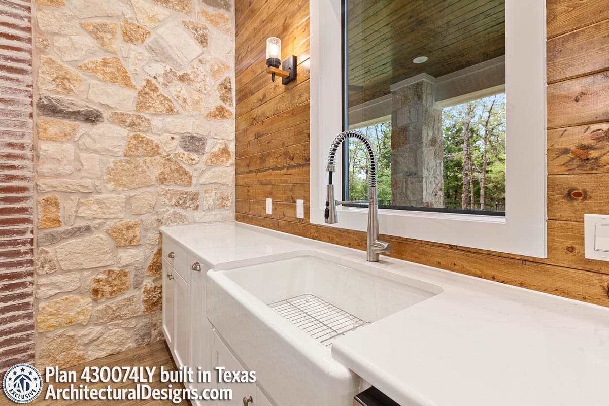 Client Photo id:  419238