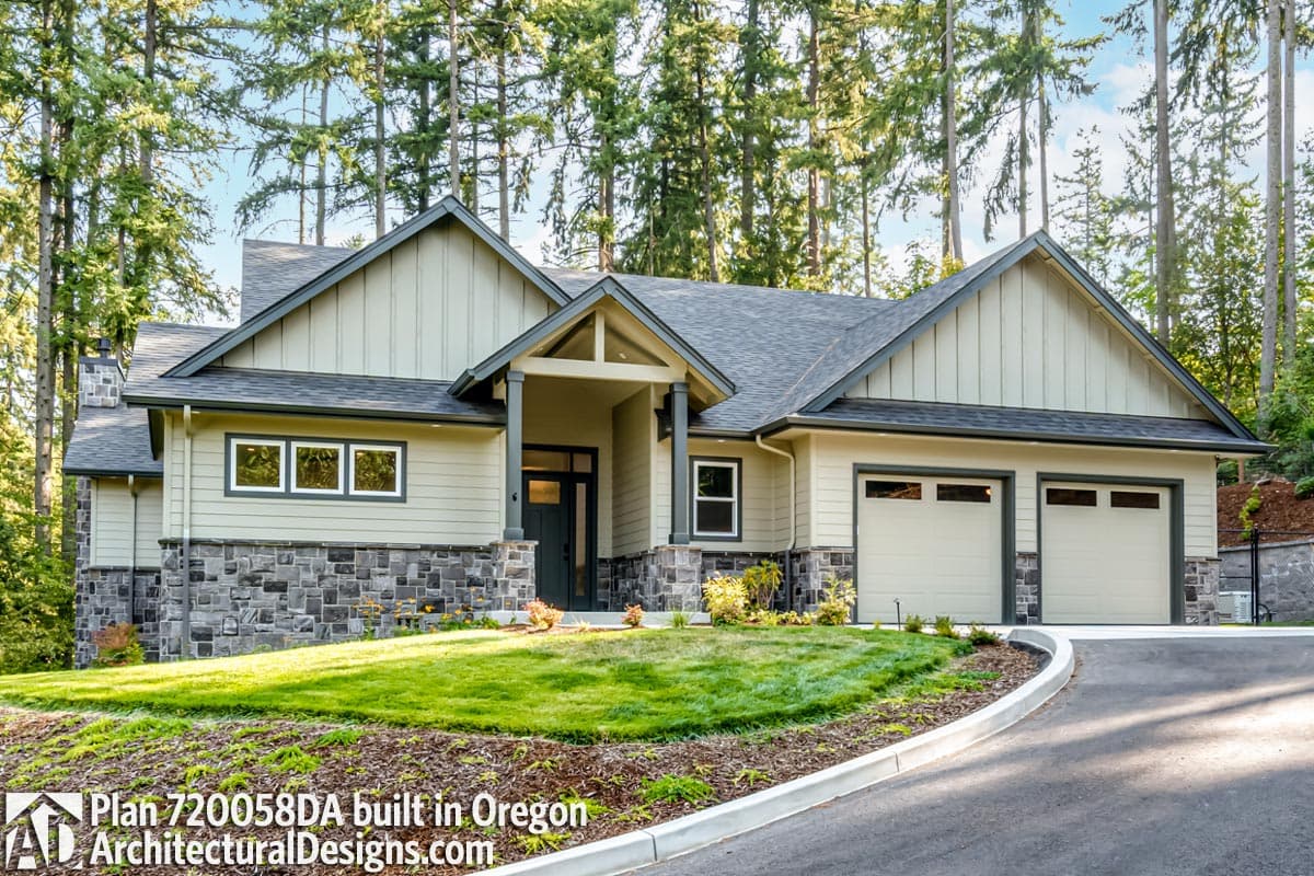 build gallery item - Craftsman House Plan 720058DA comes to life in Oregon