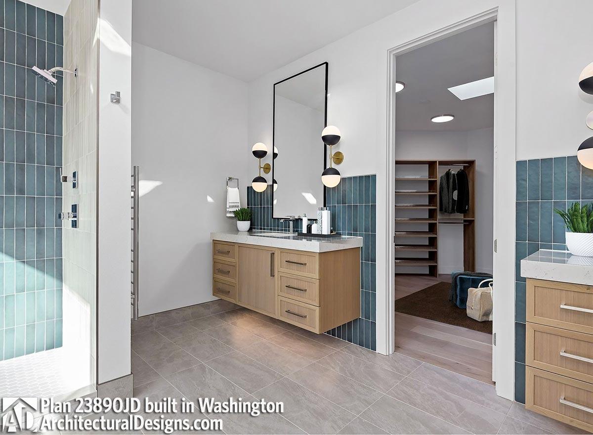 Client Photo id:  405092