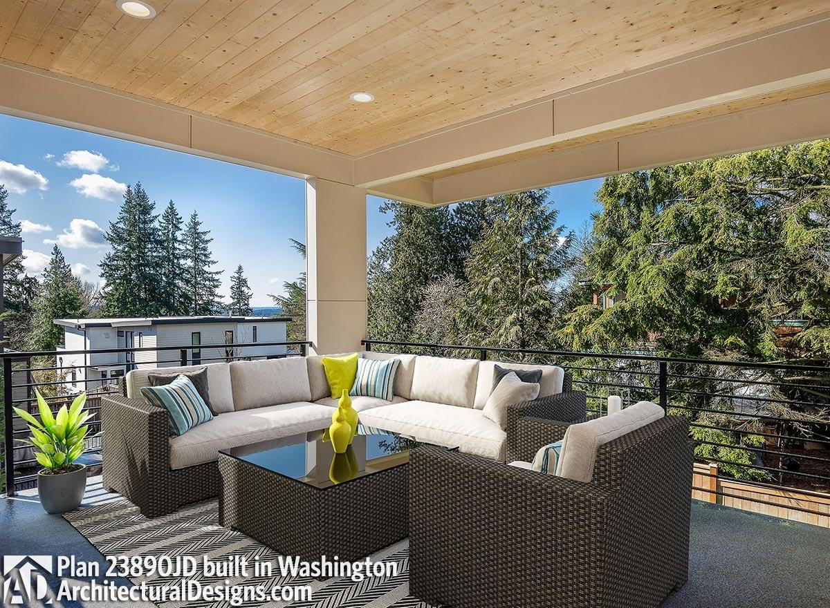 Client Photo id:  405083