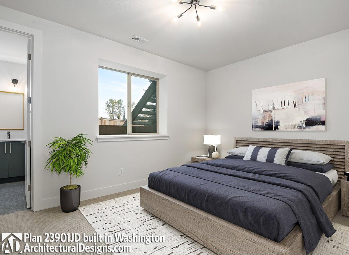 Client Photo id:  390622