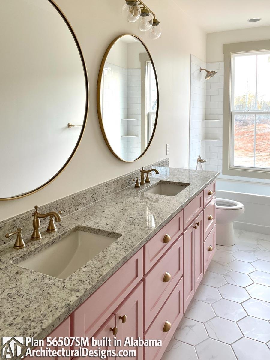 Client Photo id:  463909