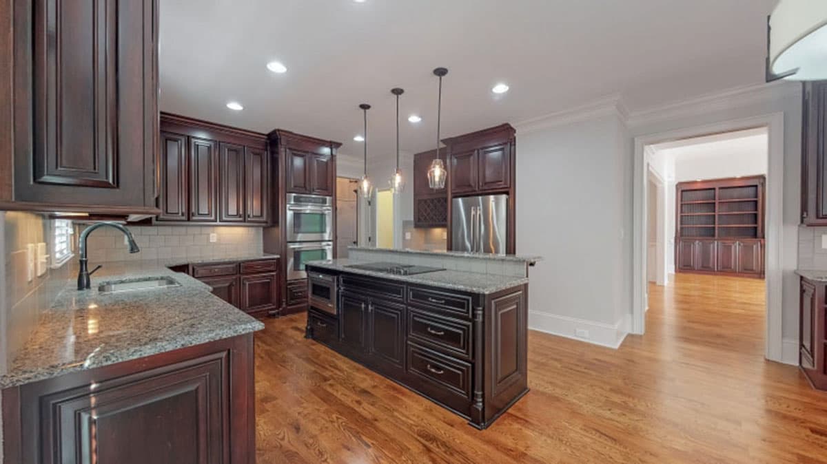 Plan 710398BTZ: 4-Bed House Plan with Dramatic Second Floor Balcony - Image #7 - Southern, Traditional