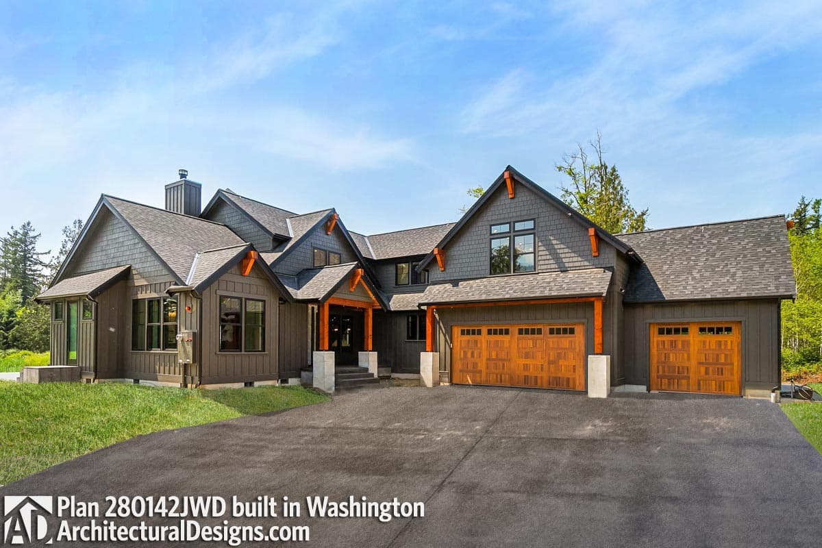 build gallery item - House Plan 280142JWD comes to life in Washington!